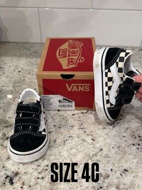 Vans Kids Checkerboard Old Skool Velcro Sneakers - Black & White